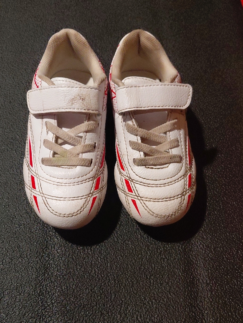 White Kids Velcro Cleats with Red Accents